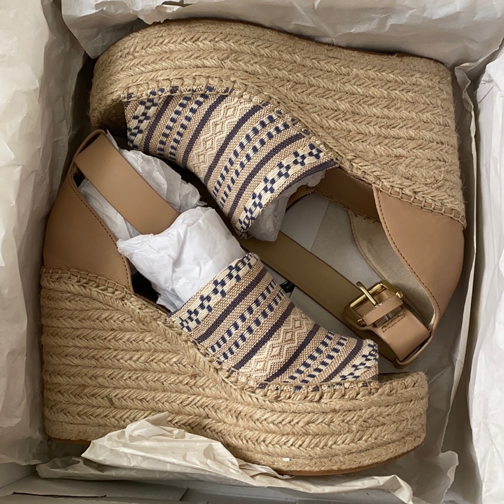 Marc Fisher Aladdin espadrille